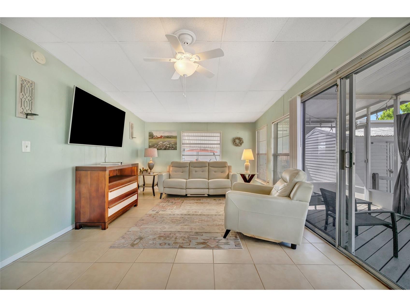 110 E Saint Lucia Loop Apollo Beach FL 33572 TB8485303 image22