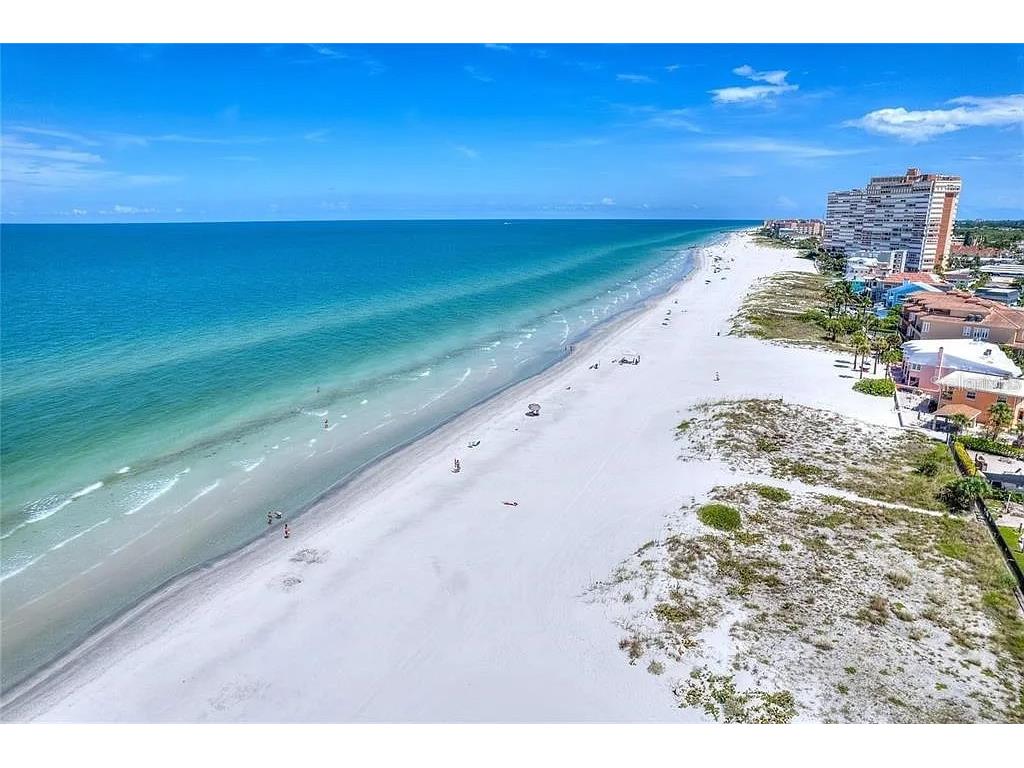 110 Forest Hills Drive Redington Shores FL 33708 U8253425 image10