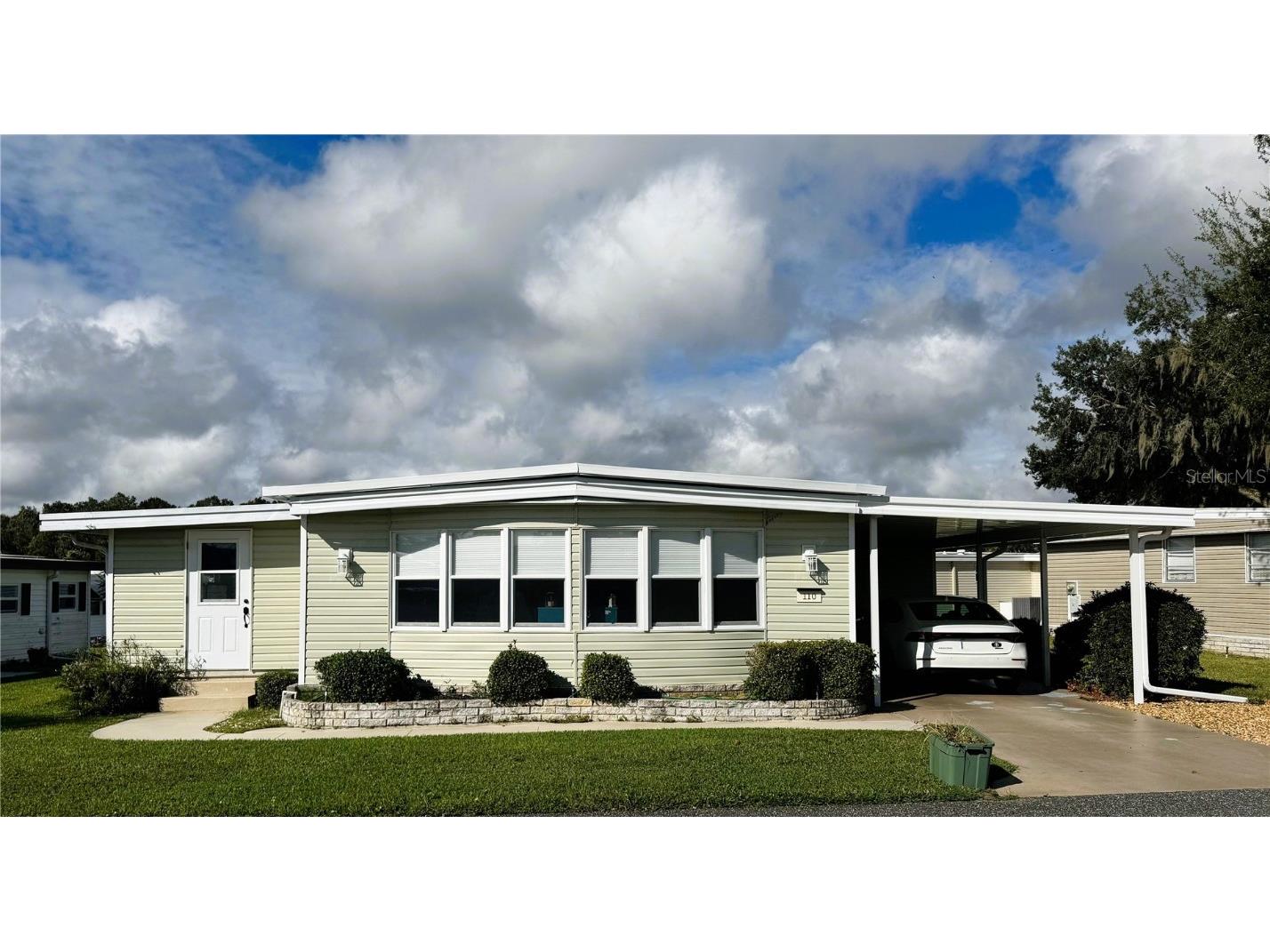 110 Gardenia Way Leesburg FL 34748 R4910059 image1