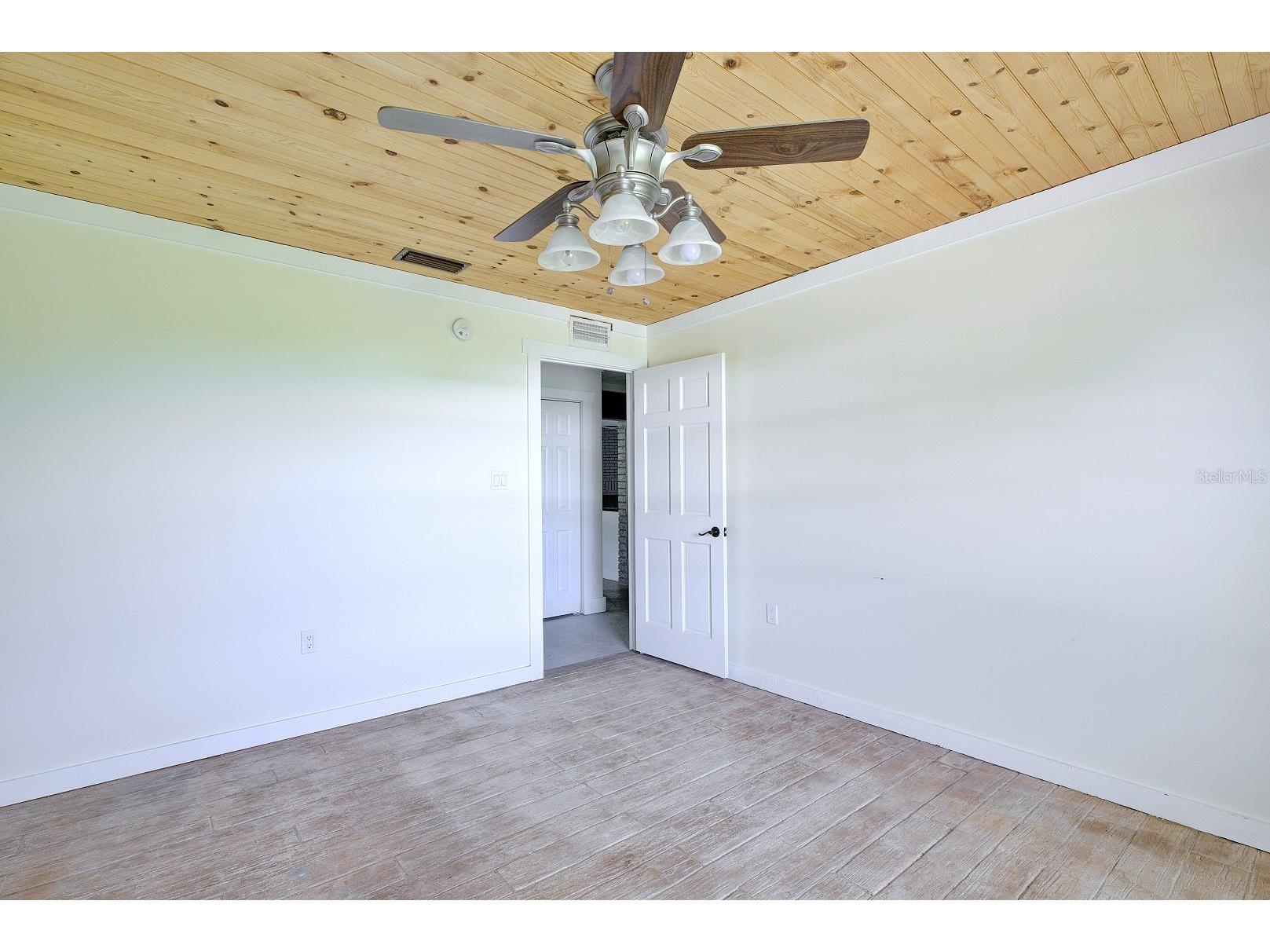 110 Gates Avenue Lake Placid FL 33852 TB8522410 image20