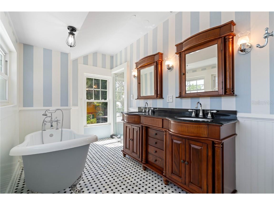 110 Gilchrist Street Punta Gorda FL 33950 C7516345 image33