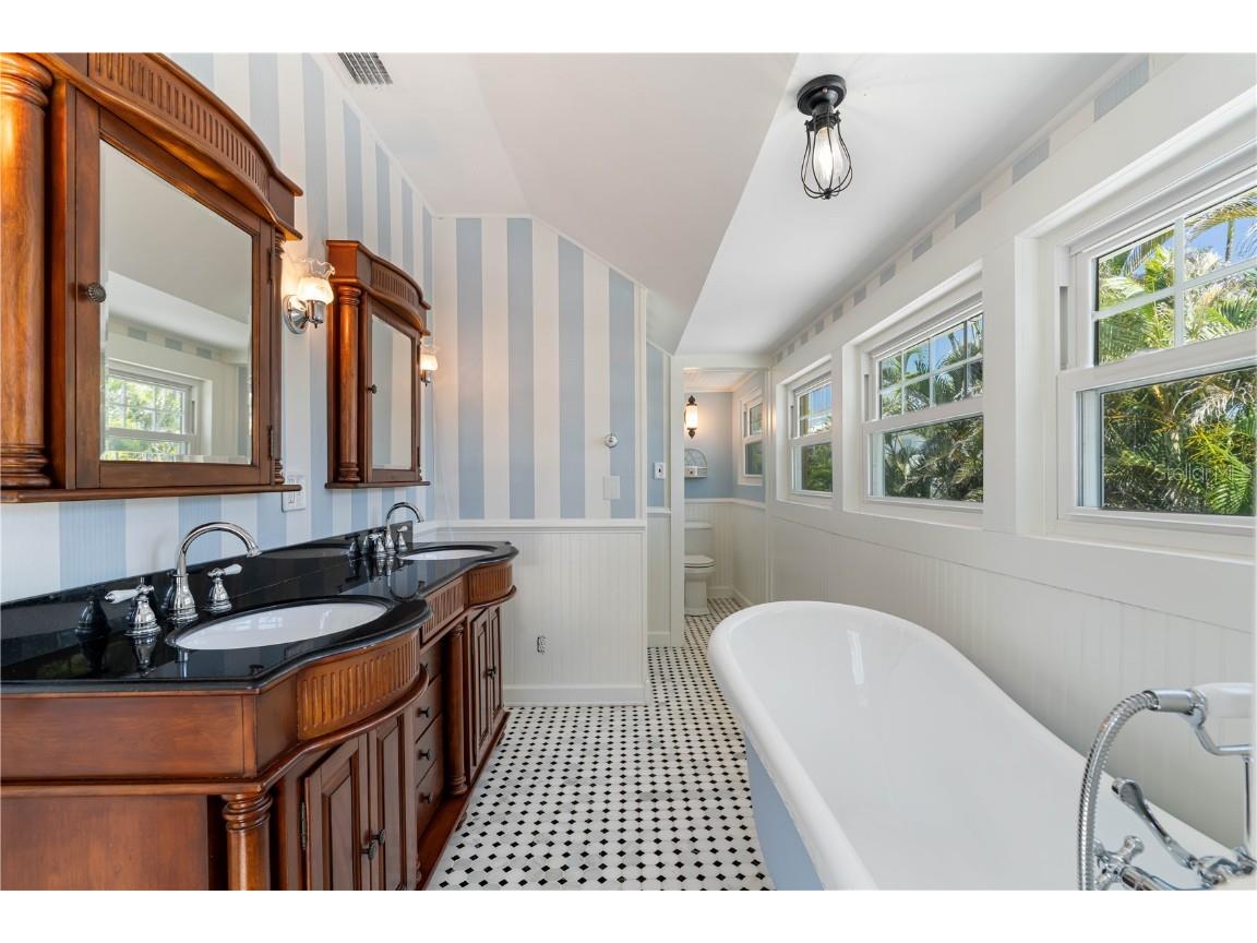 110 Gilchrist Street Punta Gorda FL 33950 C7516345 image36