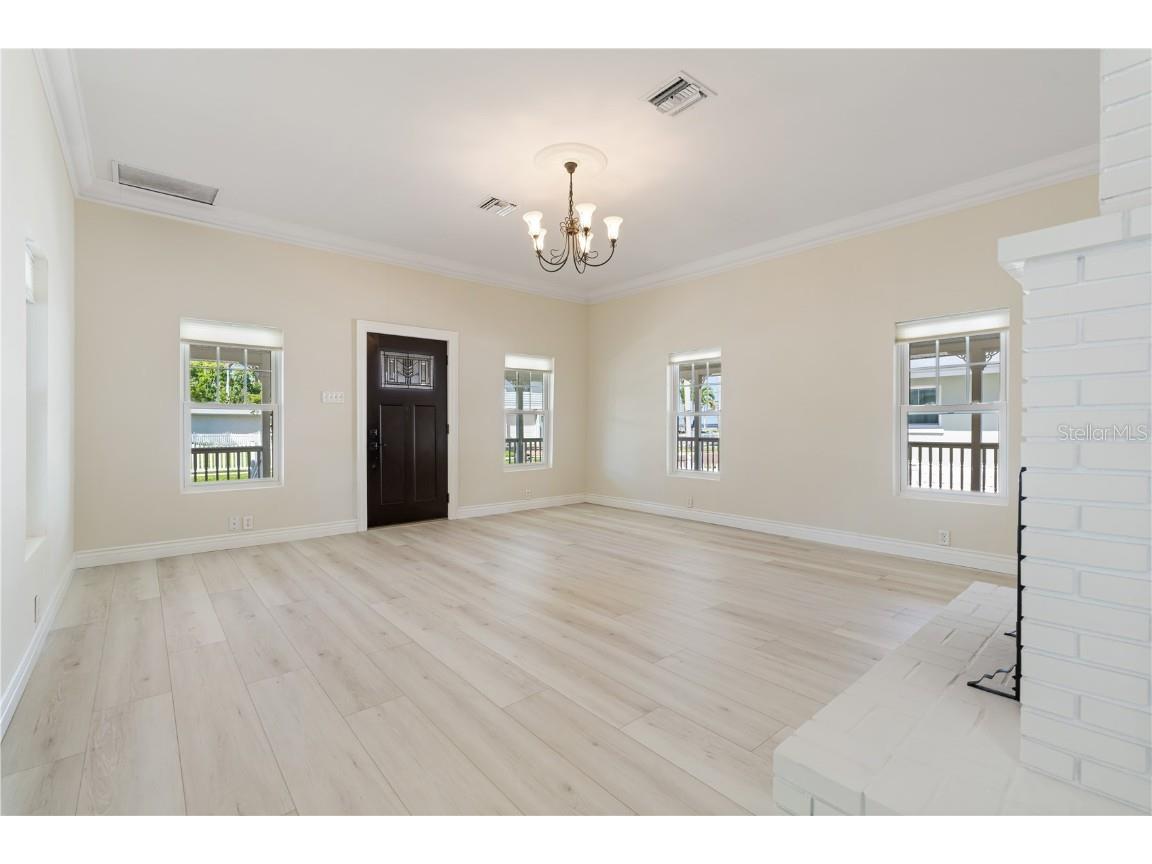 110 Gilchrist Street Punta Gorda FL 33950 C7516345 image5