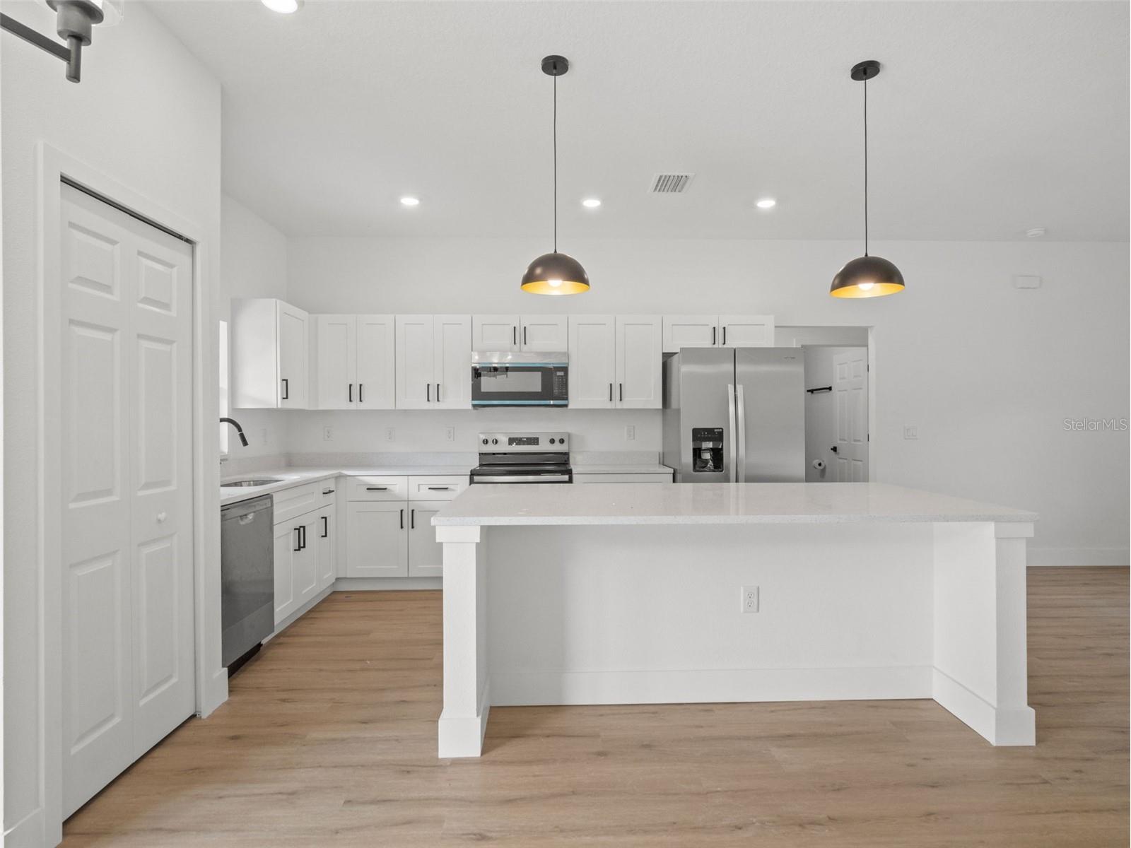 110 Guava Place Drive Ocklawaha FL 32179 O6394786 image12