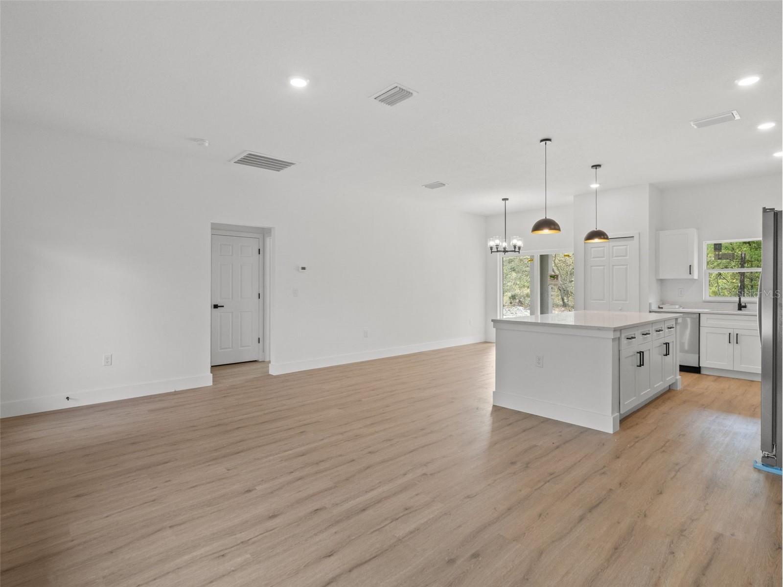 110 Guava Place Drive Ocklawaha FL 32179 O6394786 image5