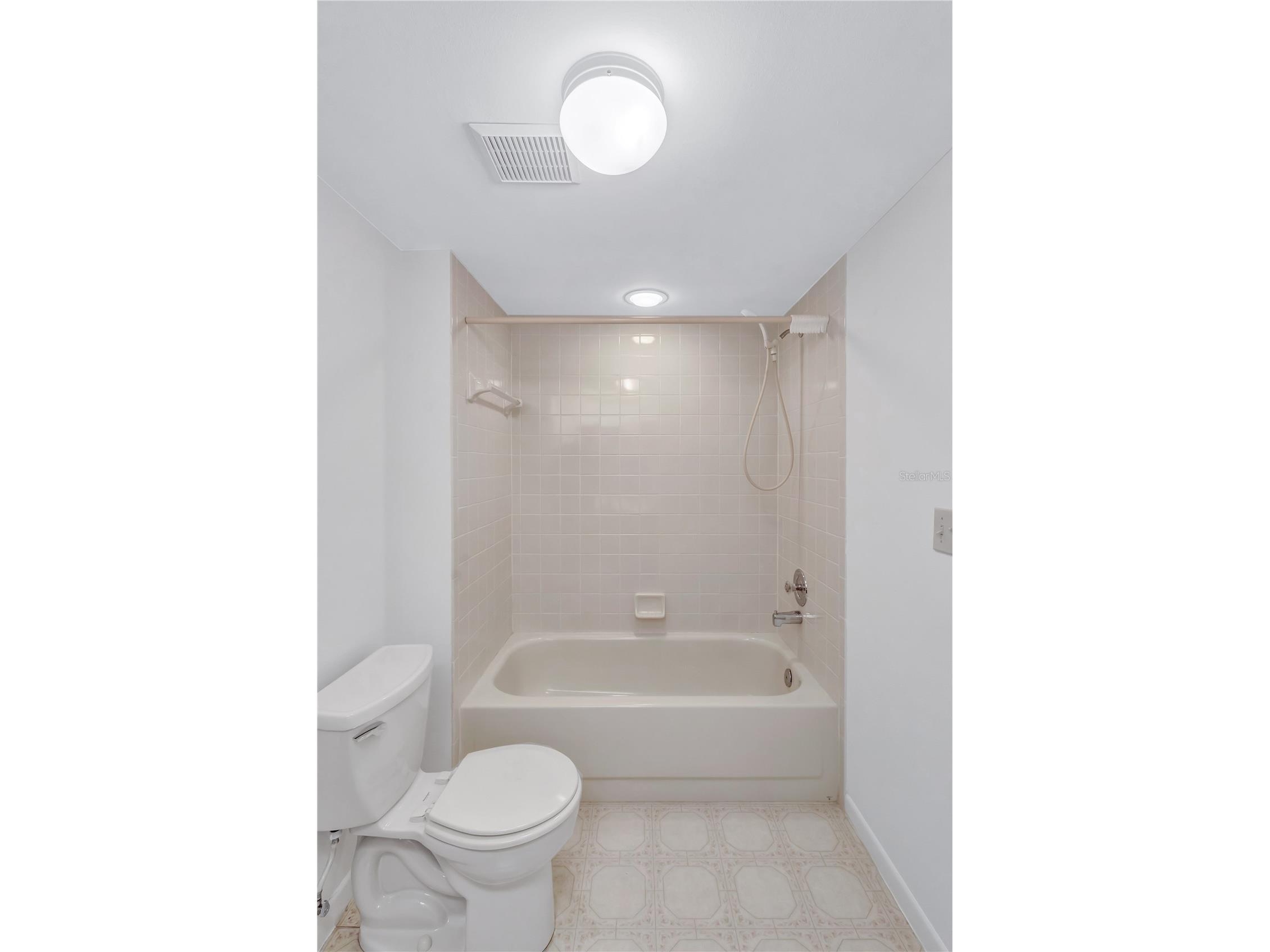 110 Hammock Pine Boulevard Clearwater FL 33761 TB8475625 image25