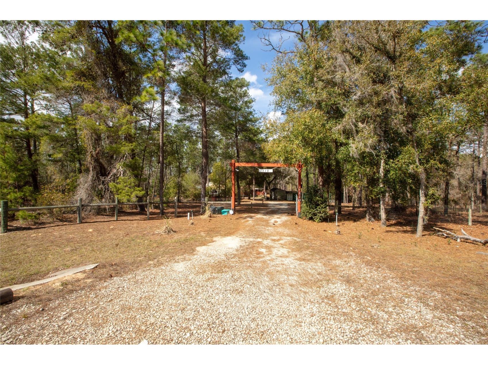 110 Hill Top Loop Hawthorne FL 32640 GC537832 image38