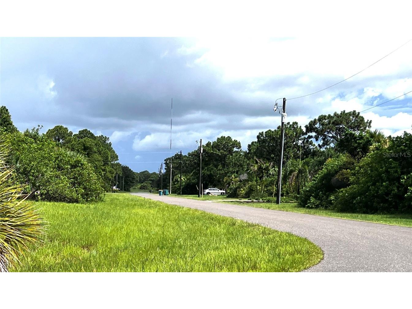 110 Jade Street Rotonda West FL 33947 C7473225 image1