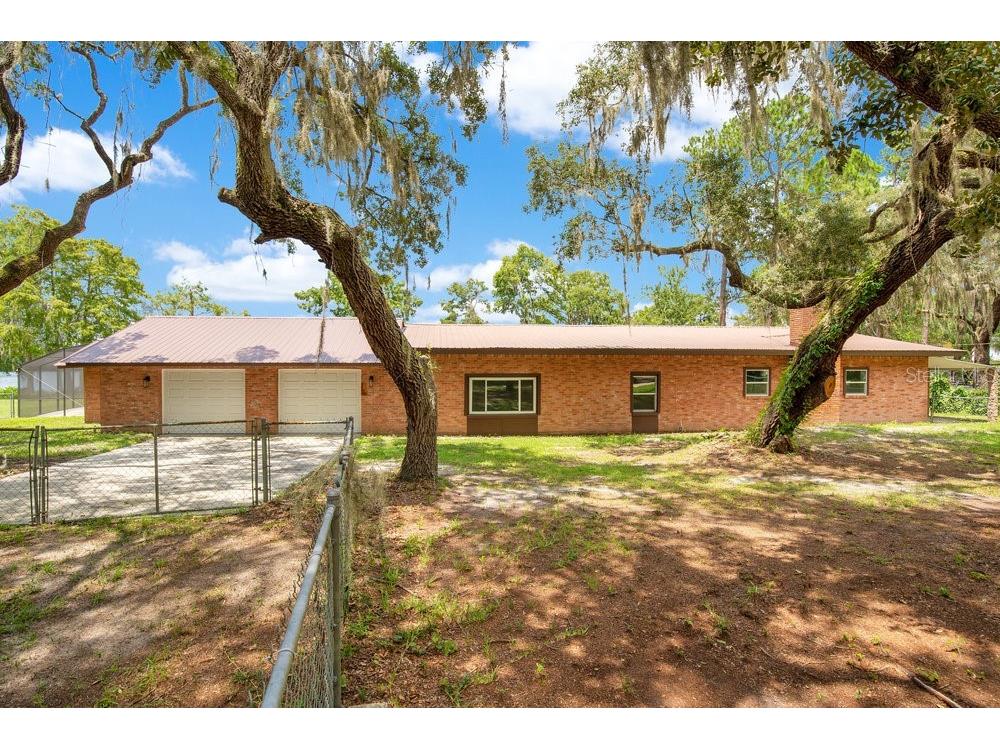 110 Lake Edge Trail Interlachen FL 32148 - Twin Lakes V4937710 image1