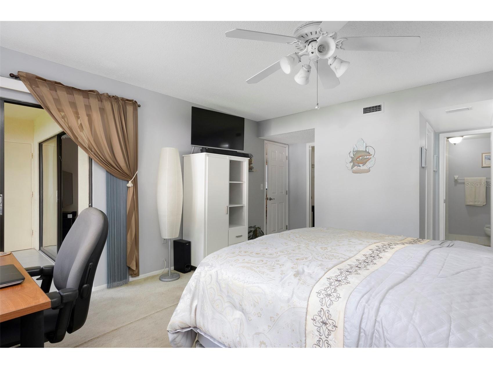 110 Lakeside Court #110 Oldsmar FL 34677 TB8484399 image19