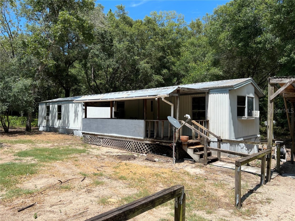 110 Lemon Street Melrose FL 32666 - LAKE SANTA FE GC514791 image1