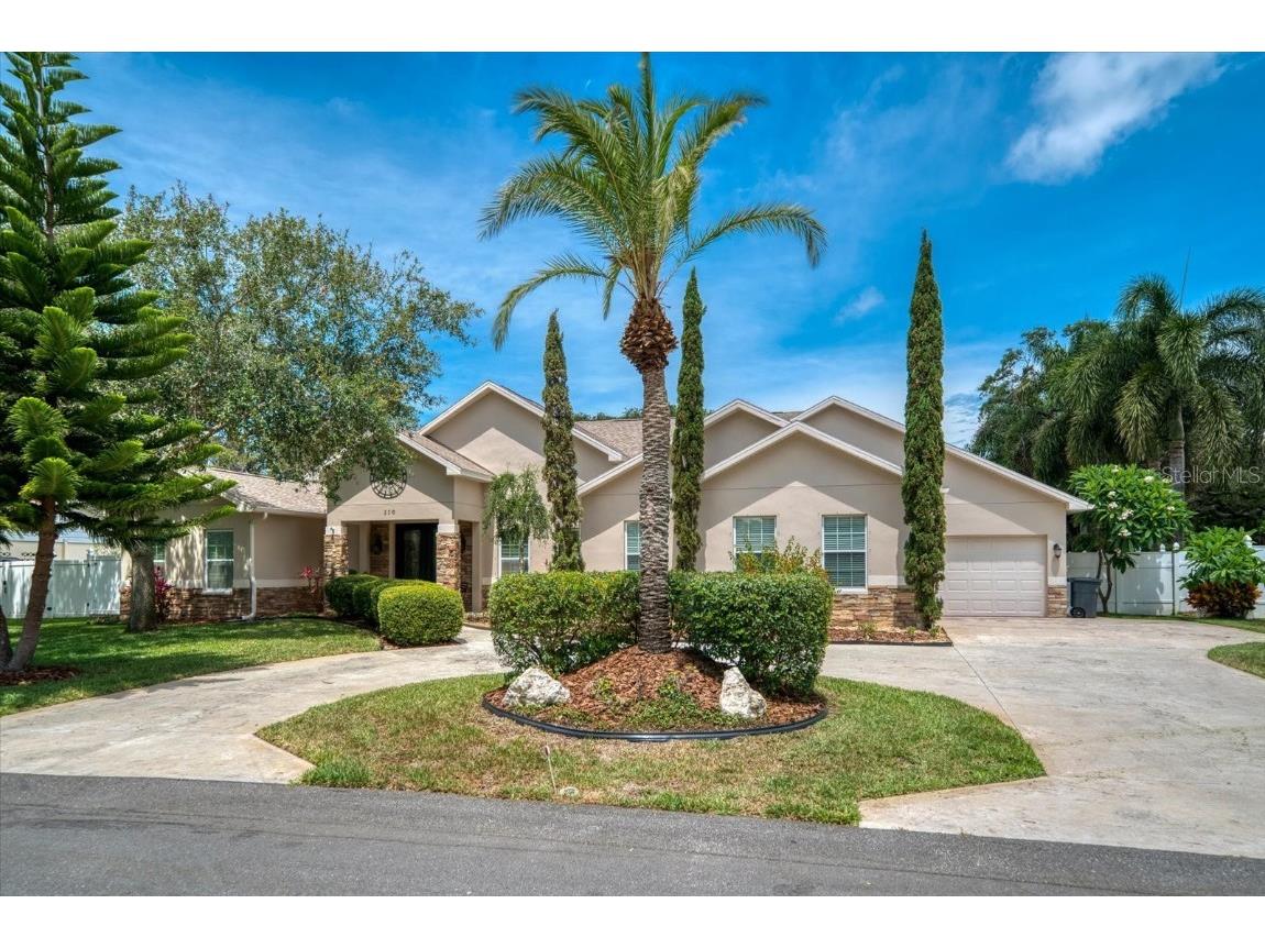 110 Live Oak Lane Largo FL 33770 U8204611 image1