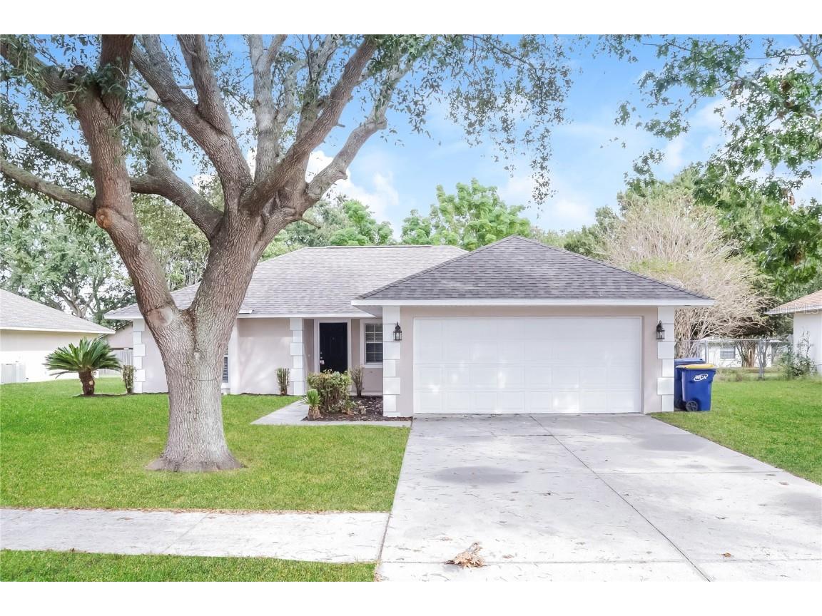 110 Meadow Glen Court Minneola FL 34715 O6175316 image1