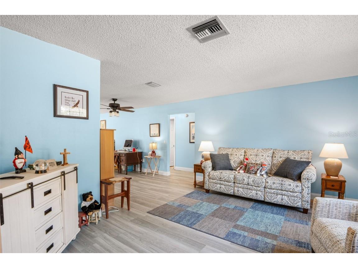 110 Meadowcross Drive Safety Harbor FL 34695 TB8449601 image16