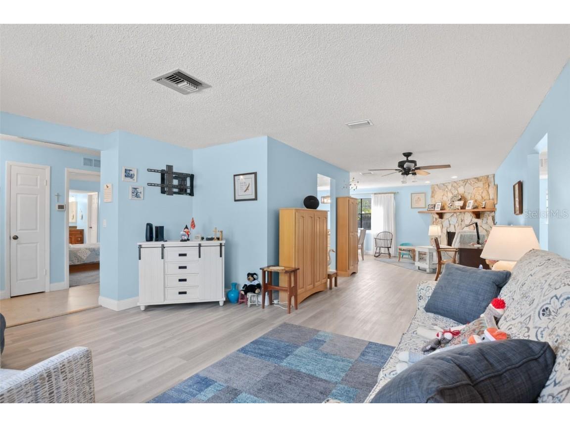 110 Meadowcross Drive Safety Harbor FL 34695 TB8449601 image18