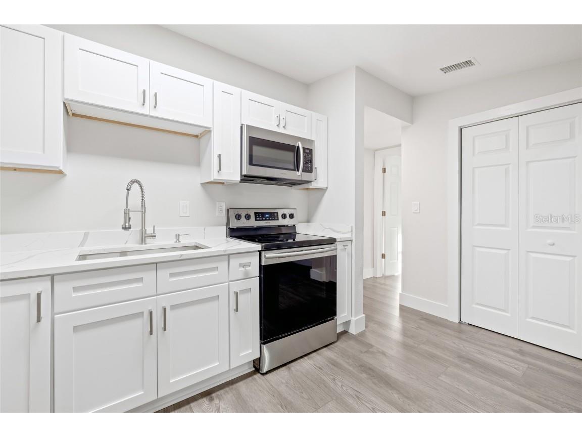 110 Mission Hills Avenue Temple Terrace FL 33617 TB8444288 image10