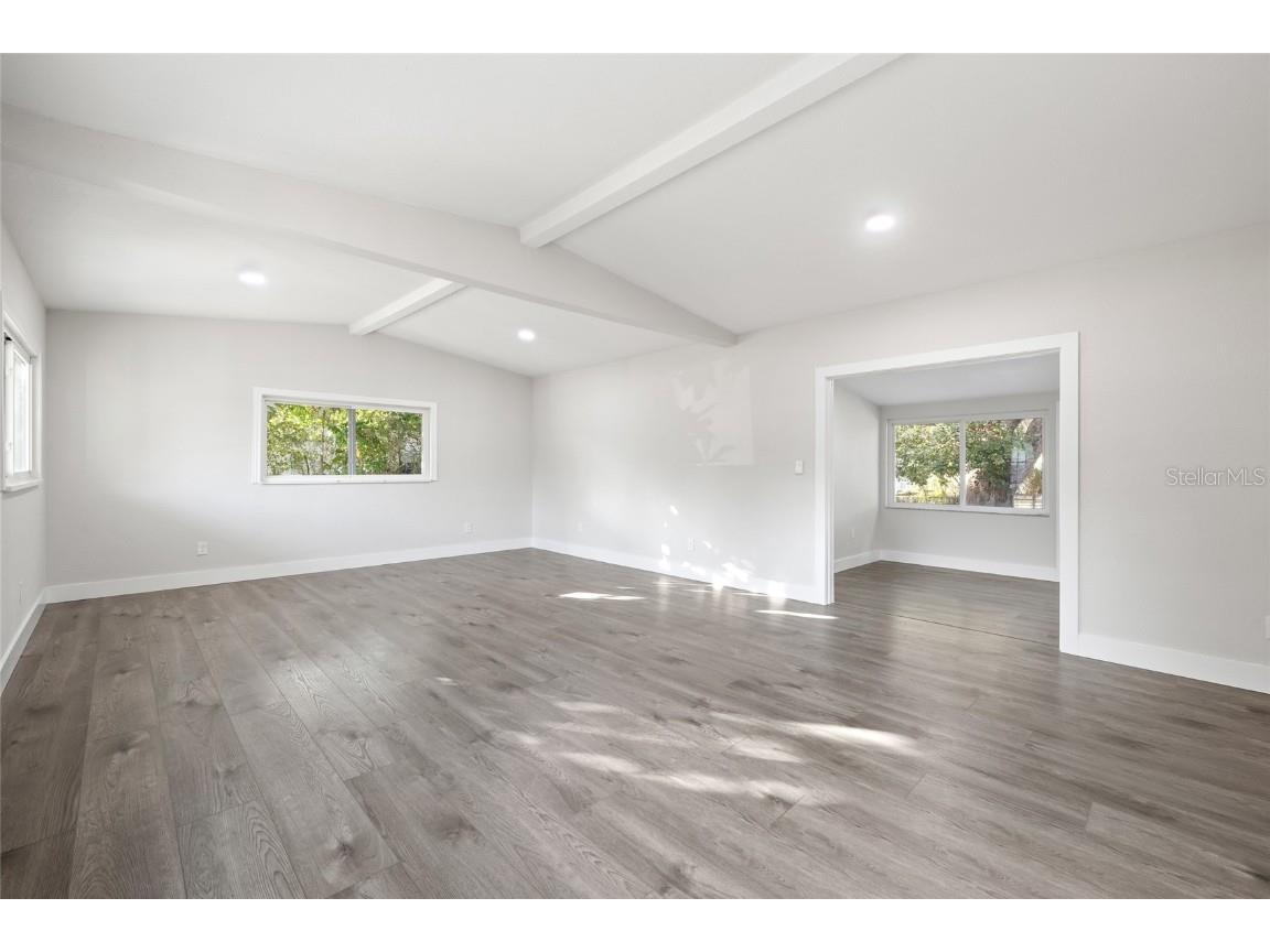 110 Mission Hills Avenue Temple Terrace FL 33617 TB8444288 image2