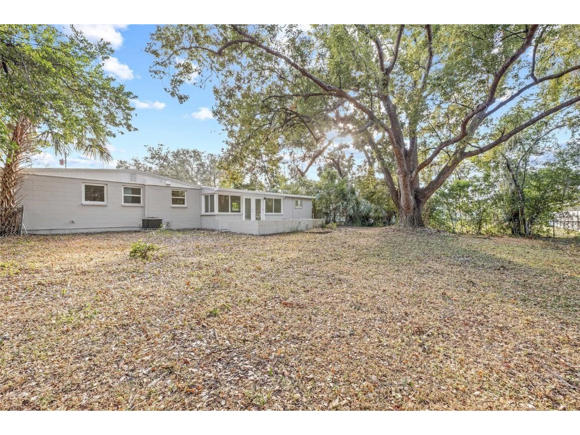 110 Mission Hills Avenue Temple Terrace FL 33617 TB8444288 image29