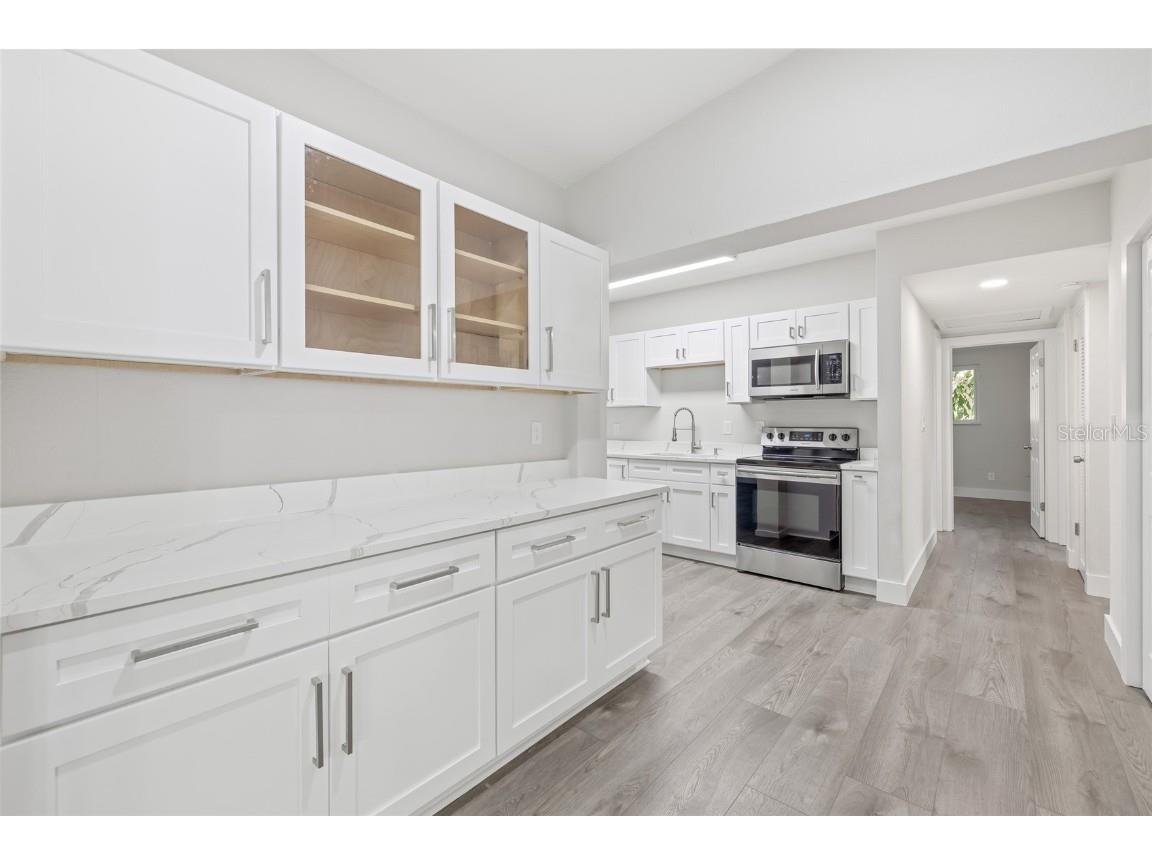 110 Mission Hills Avenue Temple Terrace FL 33617 TB8444288 image6