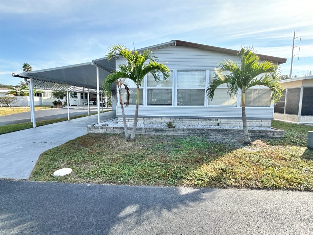 110 Mount Curve Avenue NE #16 Saint Petersburg FL 33702 - TAMPA BAY TB8451927 image1