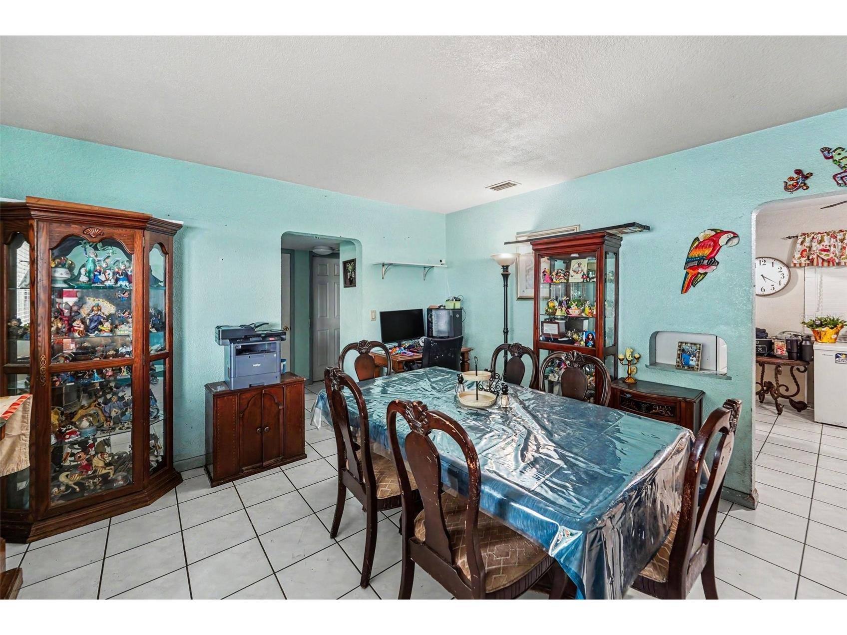 110 N Jupiter Avenue Clearwater FL 33755 O6414604 image8