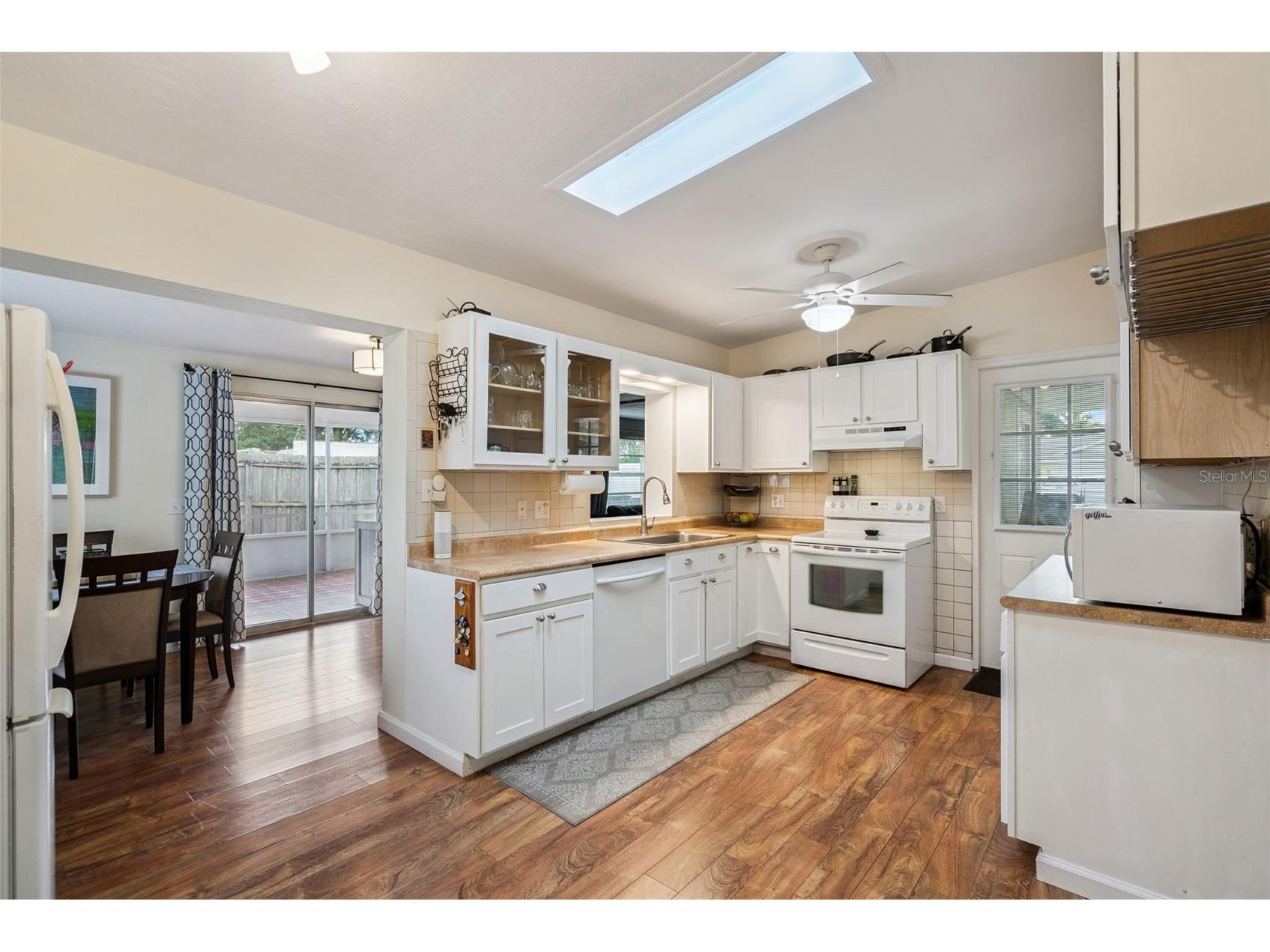 110 N Lakewood Circle Maitland FL 32751 - Lake of The Woods O6420264 image8