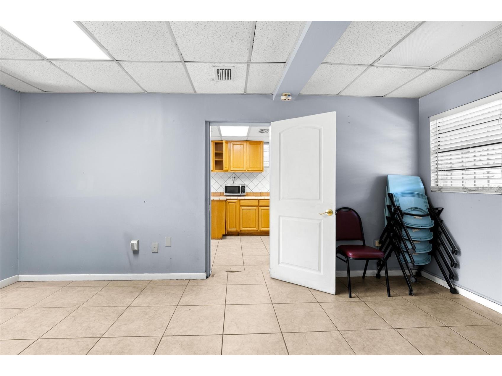 110 N Lincoln Avenue Tampa FL 33609 TB8497862 image16