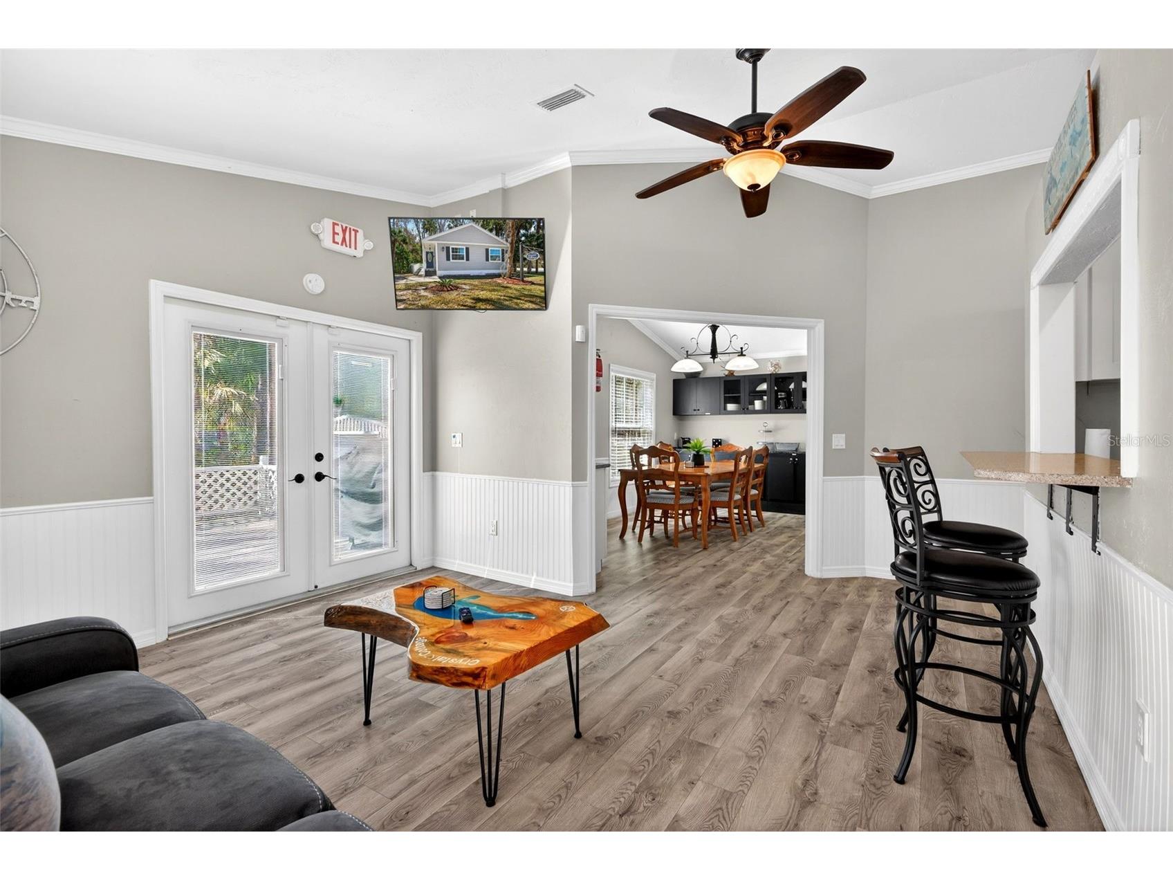 110 NE Crystal Street Crystal River FL 34428 OM719620 image9