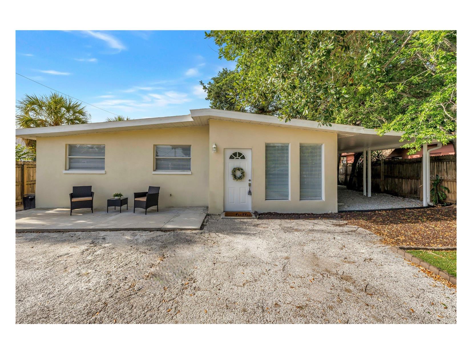 110 NE Monroe Circle N #1 Saint Petersburg FL 33702 TB8502383 image2