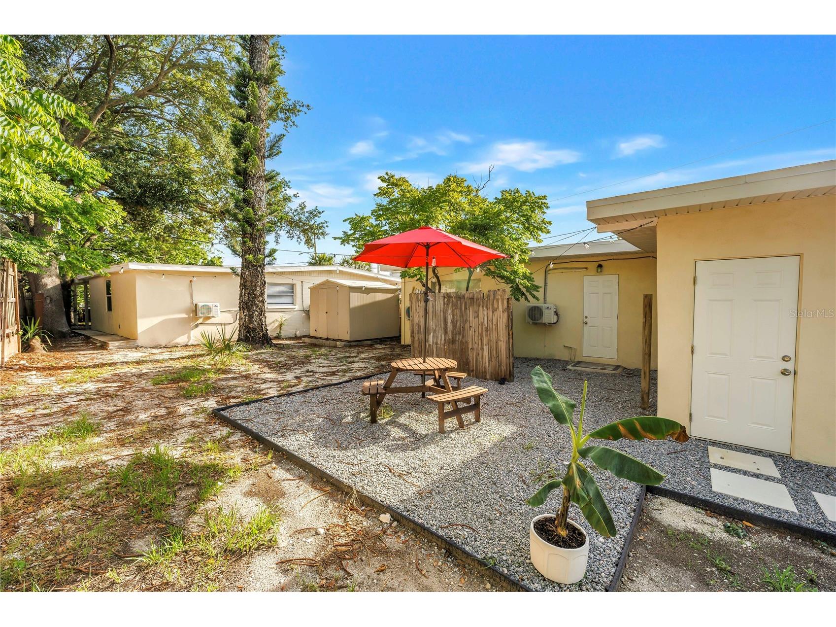 110 NE Monroe Circle N #1 Saint Petersburg FL 33702 TB8502383 image43