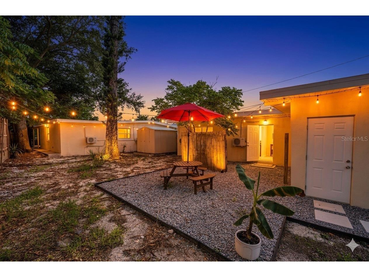 110 NE Monroe Circle N #1 Saint Petersburg FL 33702 TB8502383 image48