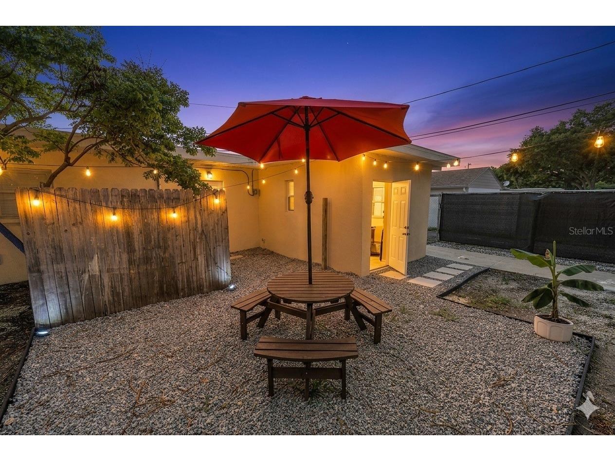 110 NE Monroe Circle N #1 Saint Petersburg FL 33702 TB8502383 image49