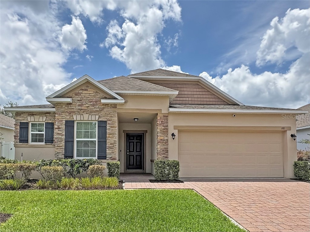 110 No Name Key Drive Deland FL 32720 V4942959 image1