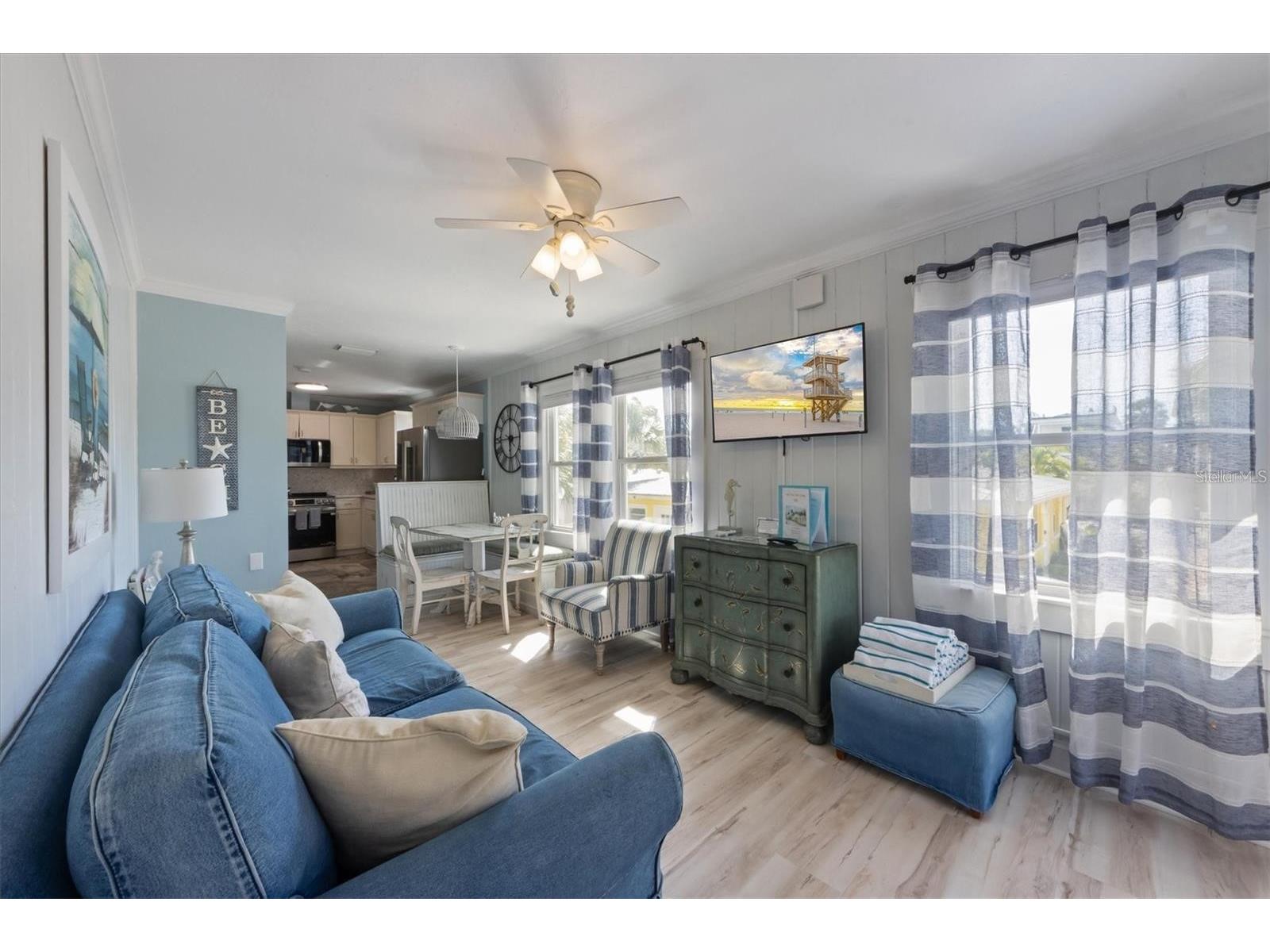 110 Oak Avenue #A Anna Maria FL 34216 A4678588 image12