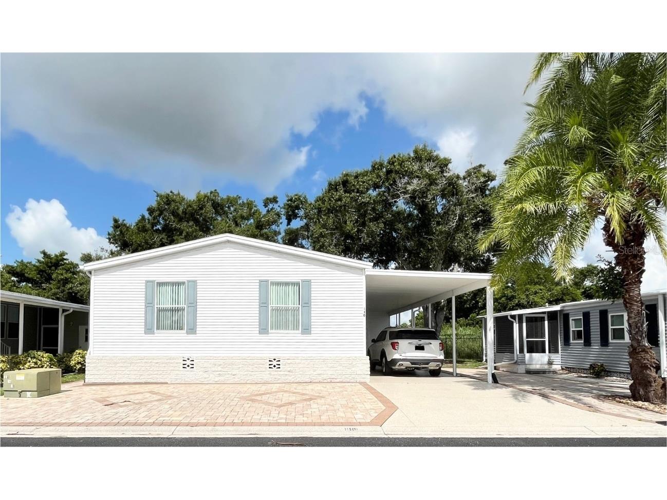 110 Oakwood Boulevard W Sarasota FL 34237 A4661091 image1