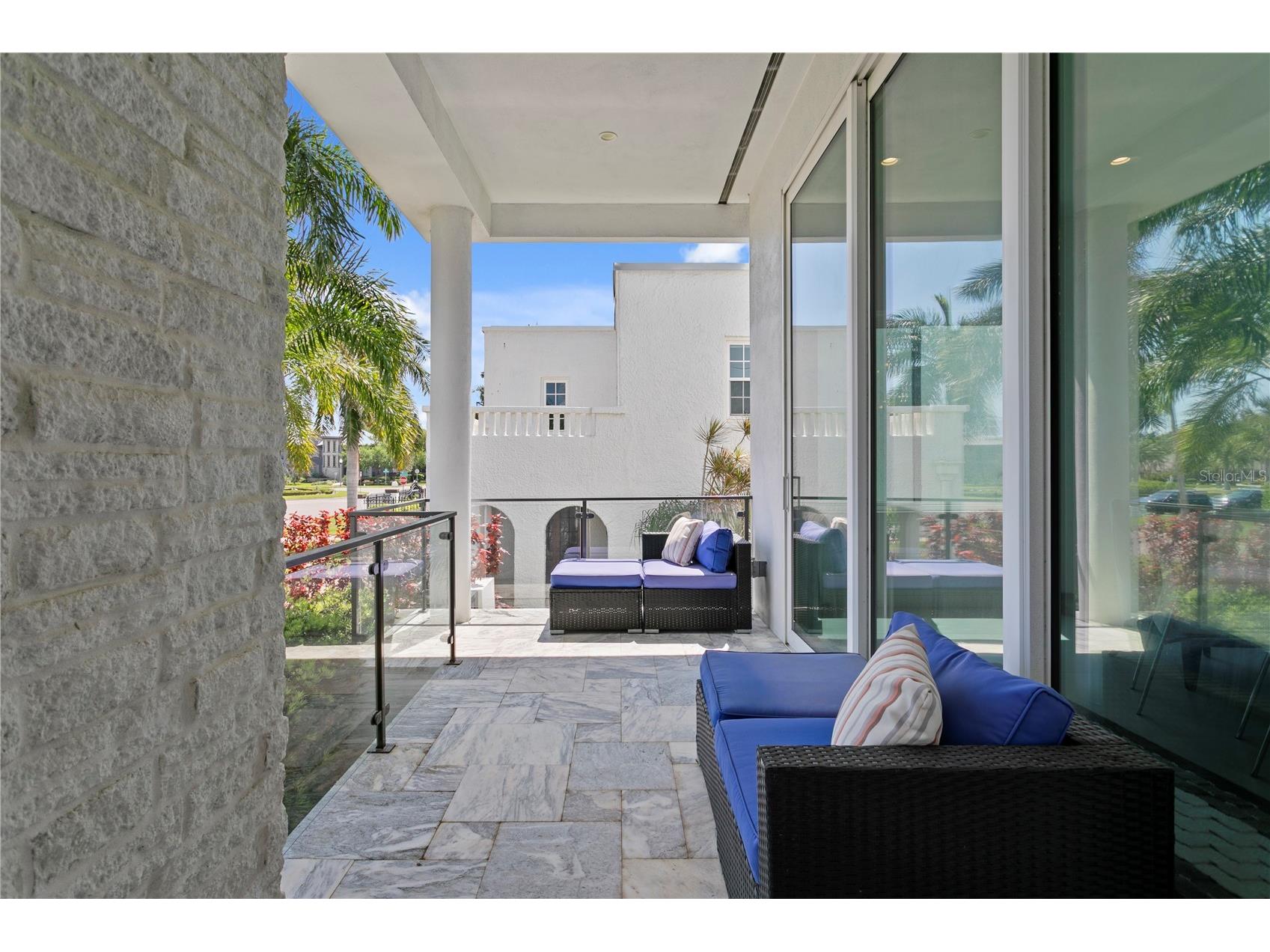 110 Palmera Boulevard NE Saint Petersburg FL 33704 TB8499982 image24