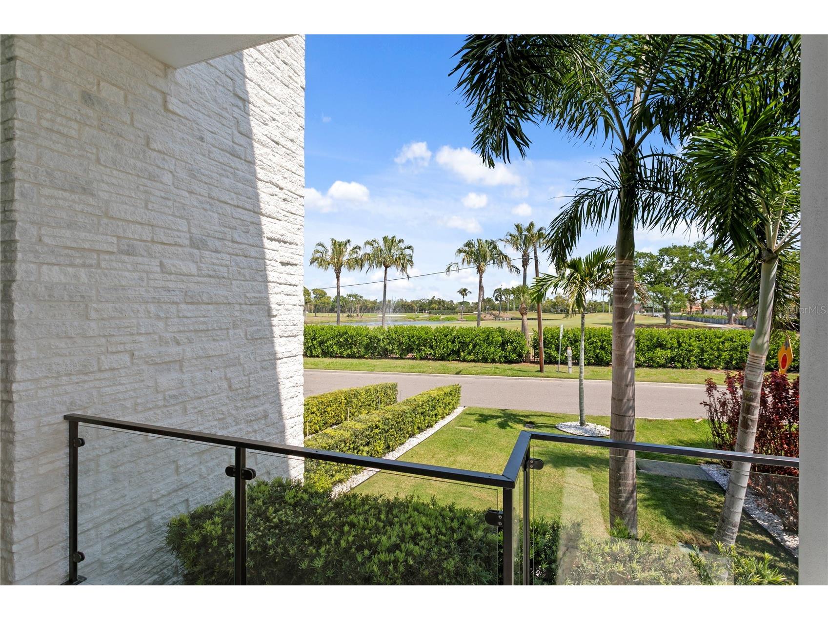 110 Palmera Boulevard NE Saint Petersburg FL 33704 TB8499982 image25