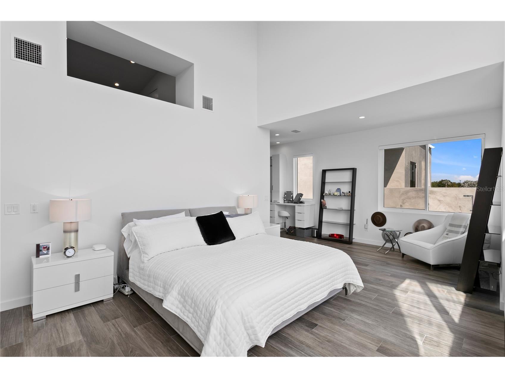 110 Palmera Boulevard NE Saint Petersburg FL 33704 TB8499982 image41