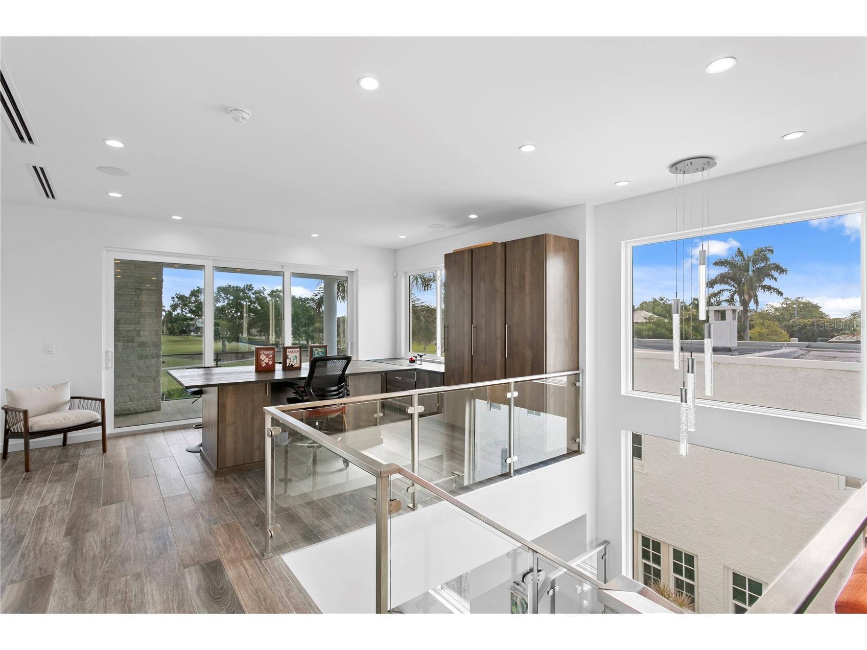 110 Palmera Boulevard NE Saint Petersburg FL 33704 TB8499982 image49