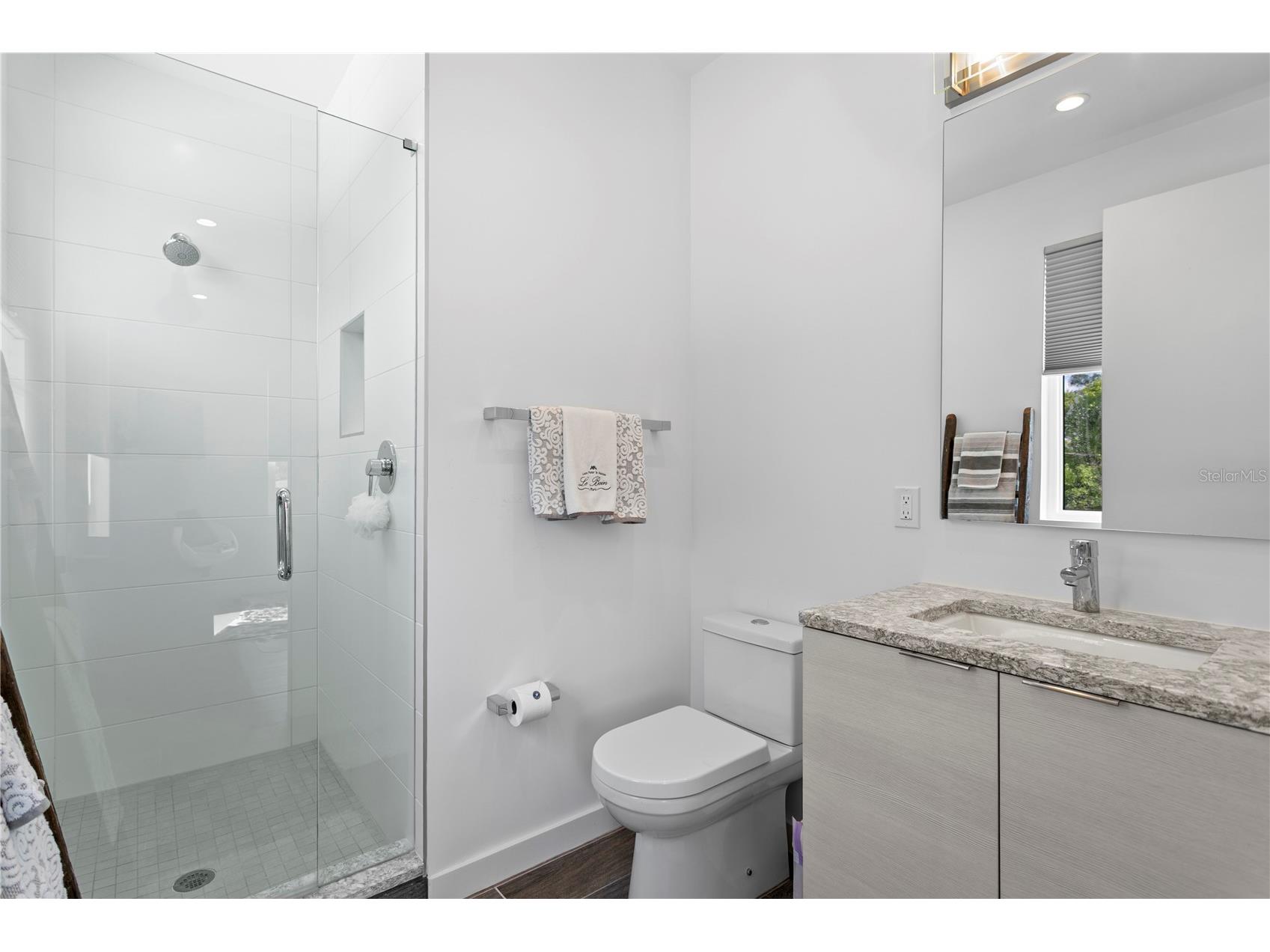 110 Palmera Boulevard NE Saint Petersburg FL 33704 TB8499982 image71
