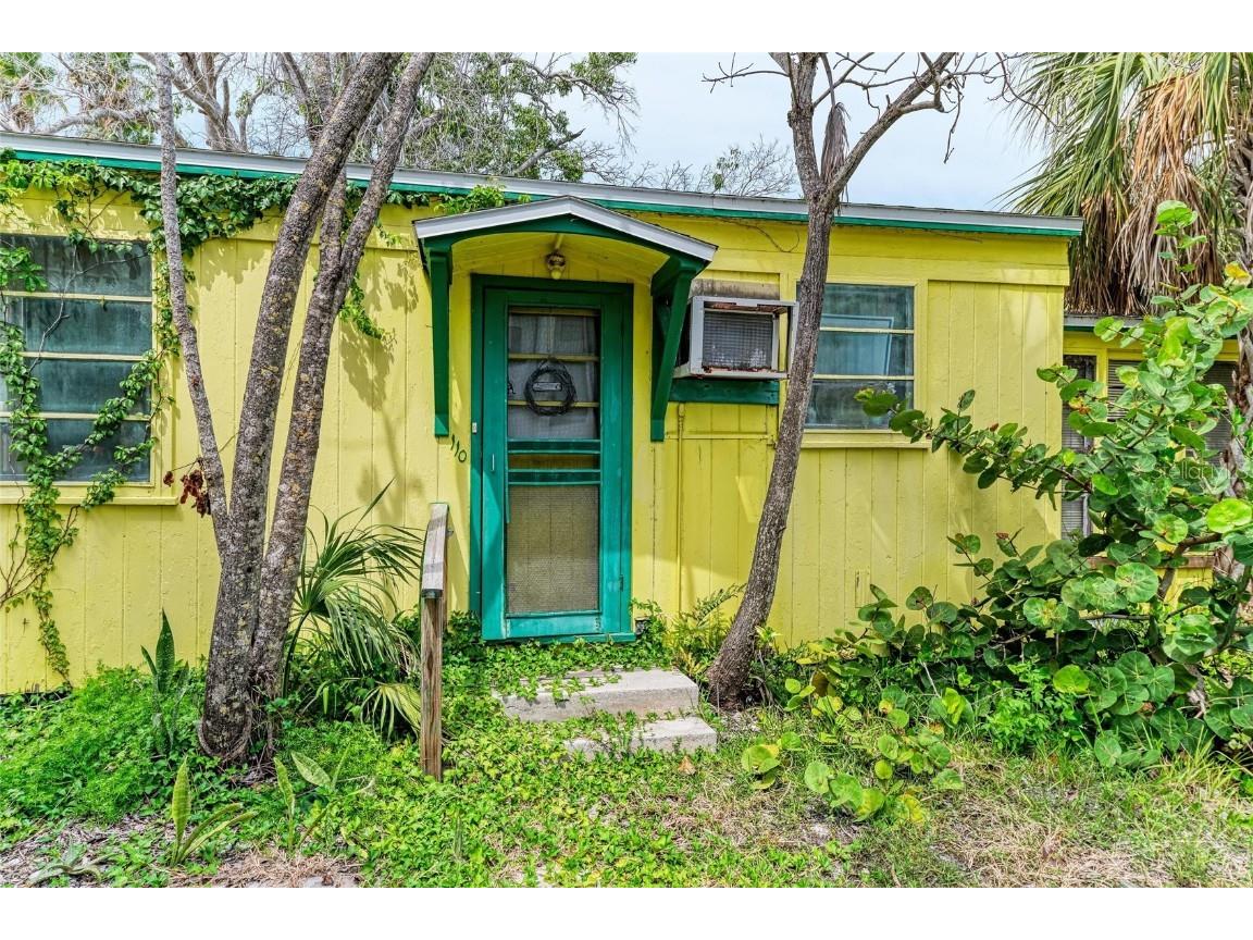 110 Palmetto Avenue Anna Maria FL 34216 A4665655 image1