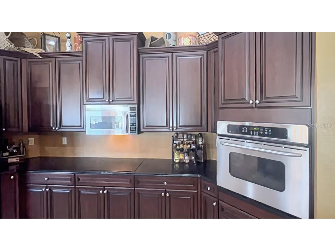 110 Portofino Drive North Venice FL 34275 A4673350 image12