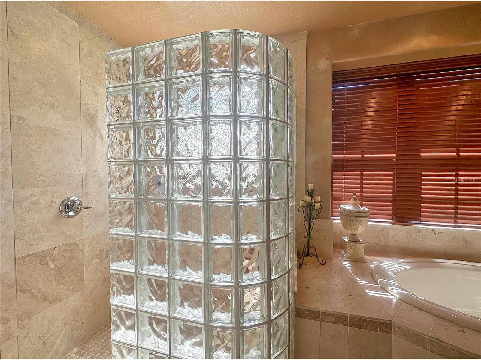 110 Portofino Drive North Venice FL 34275 A4673350 image29