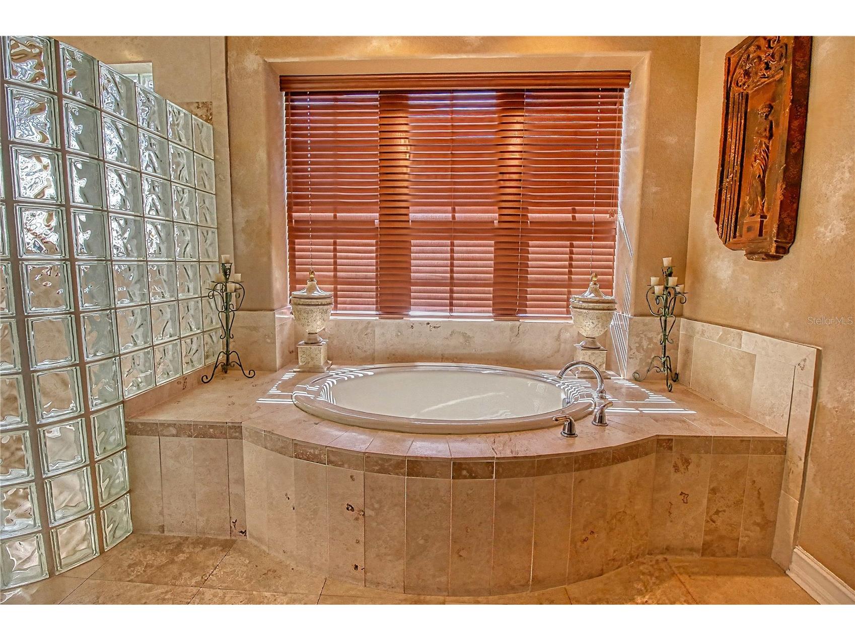 110 Portofino Drive North Venice FL 34275 A4673350 image31