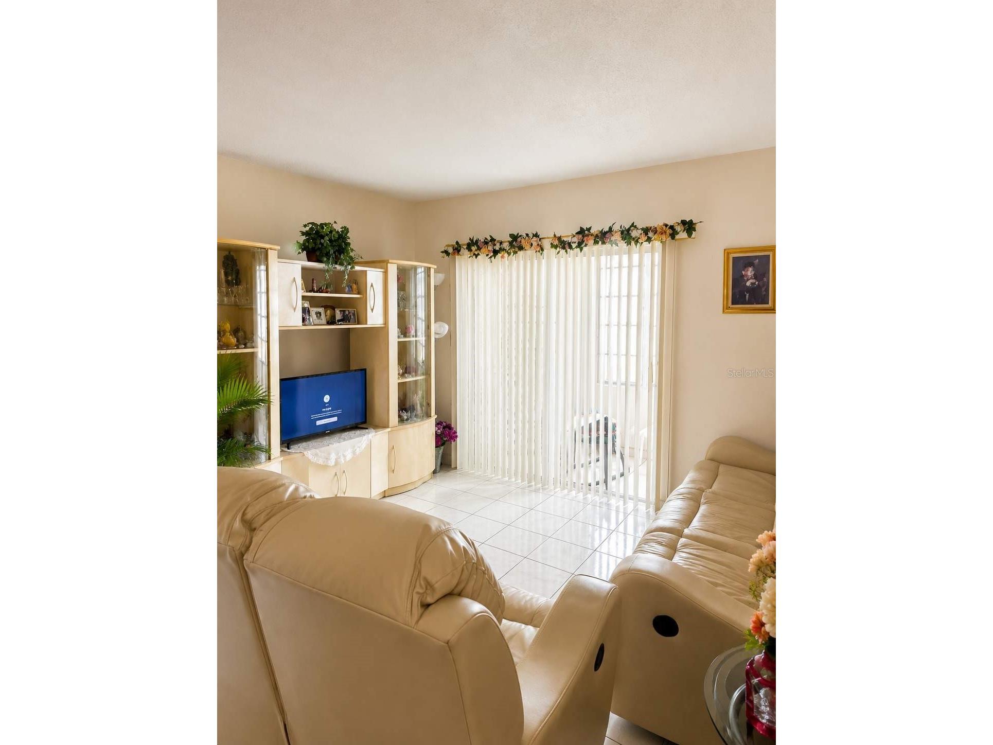 110 Royal Palm Road #208 Hialeah Gardens FL 33016 GC541833 image4