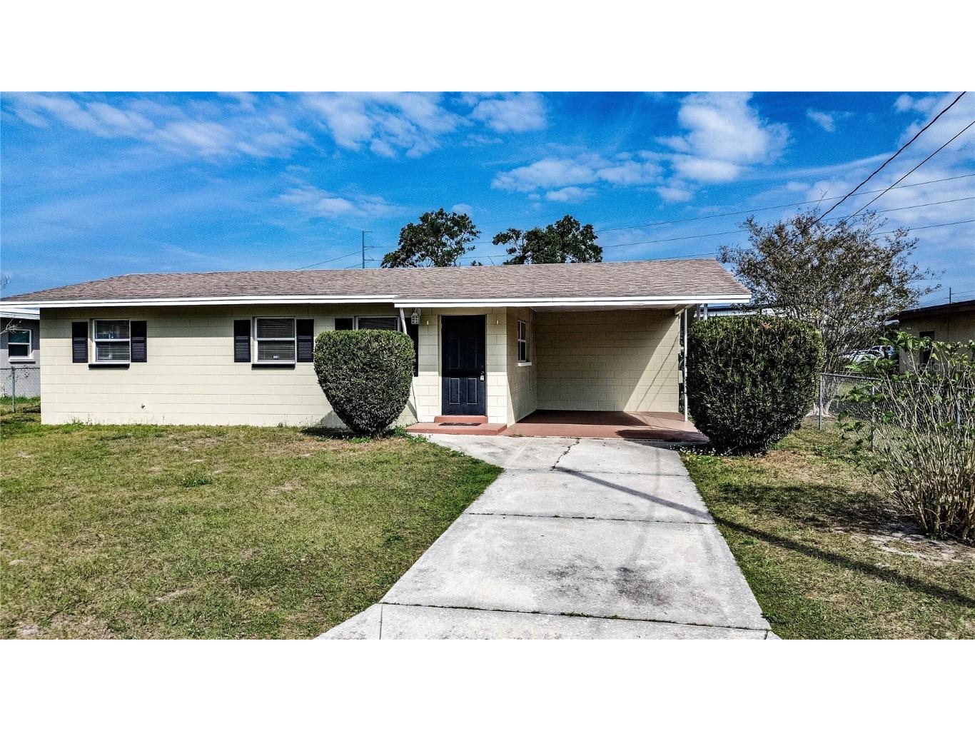 110 Shirley Court Eagle Lake FL 33839 P4933607 image1