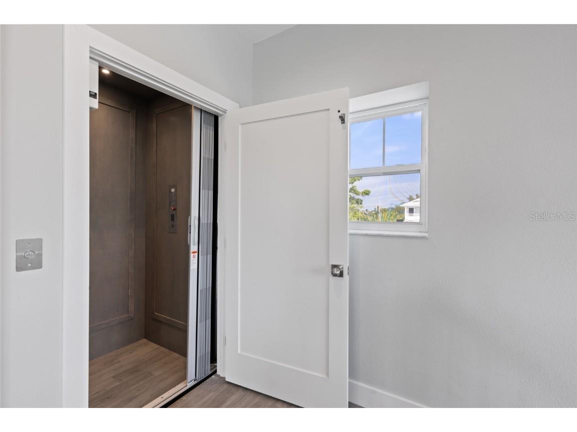 110 Spring Avenue Anna Maria FL 34216 A4673879 image31