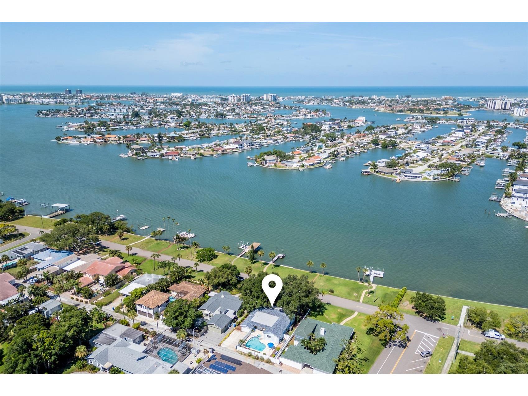 110 Sunset Drive S Saint Petersburg FL 33707 TB8519370 image43