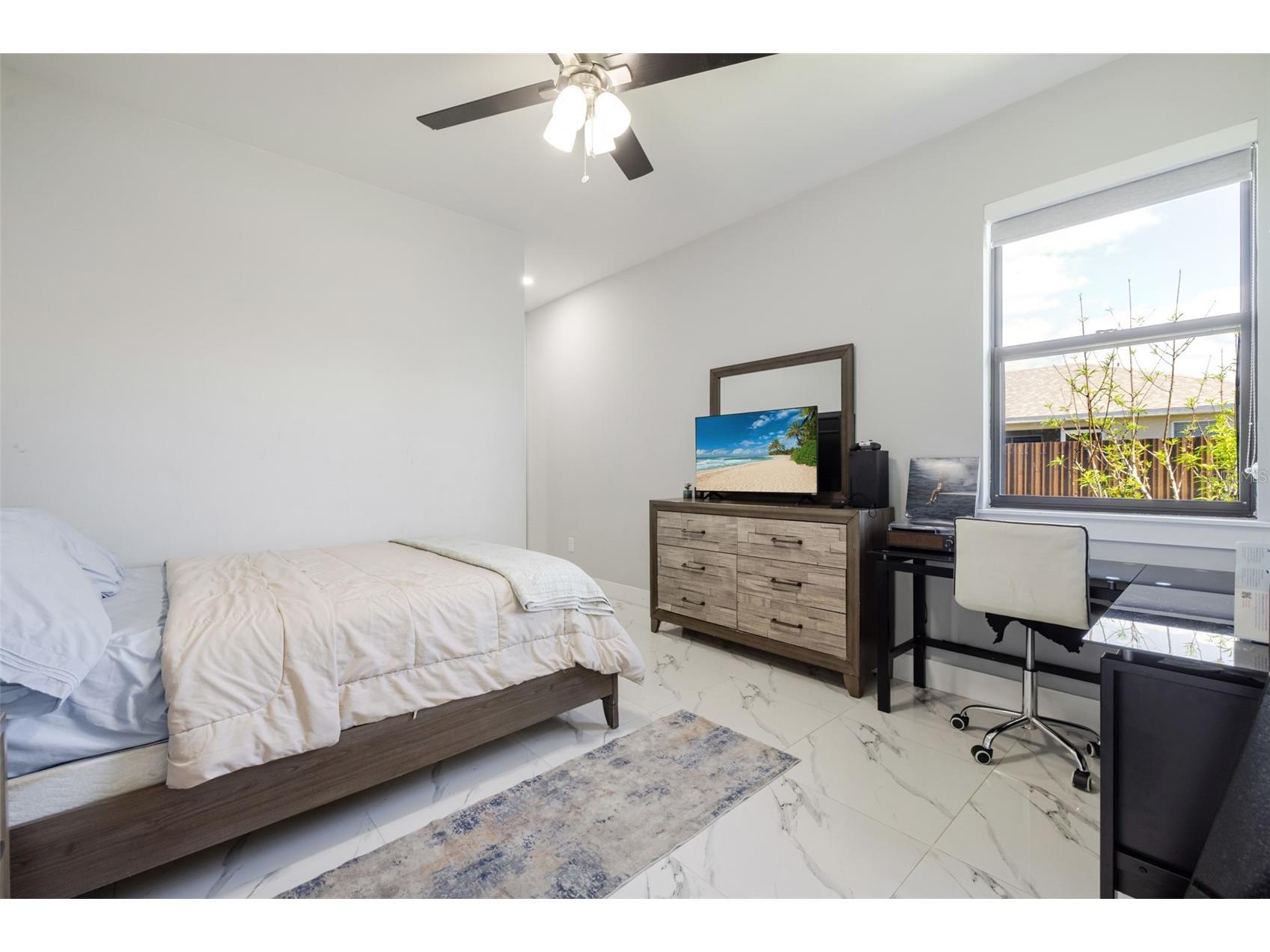 110 SW 21st Terrace Cape Coral FL 33991 C7523850 image27