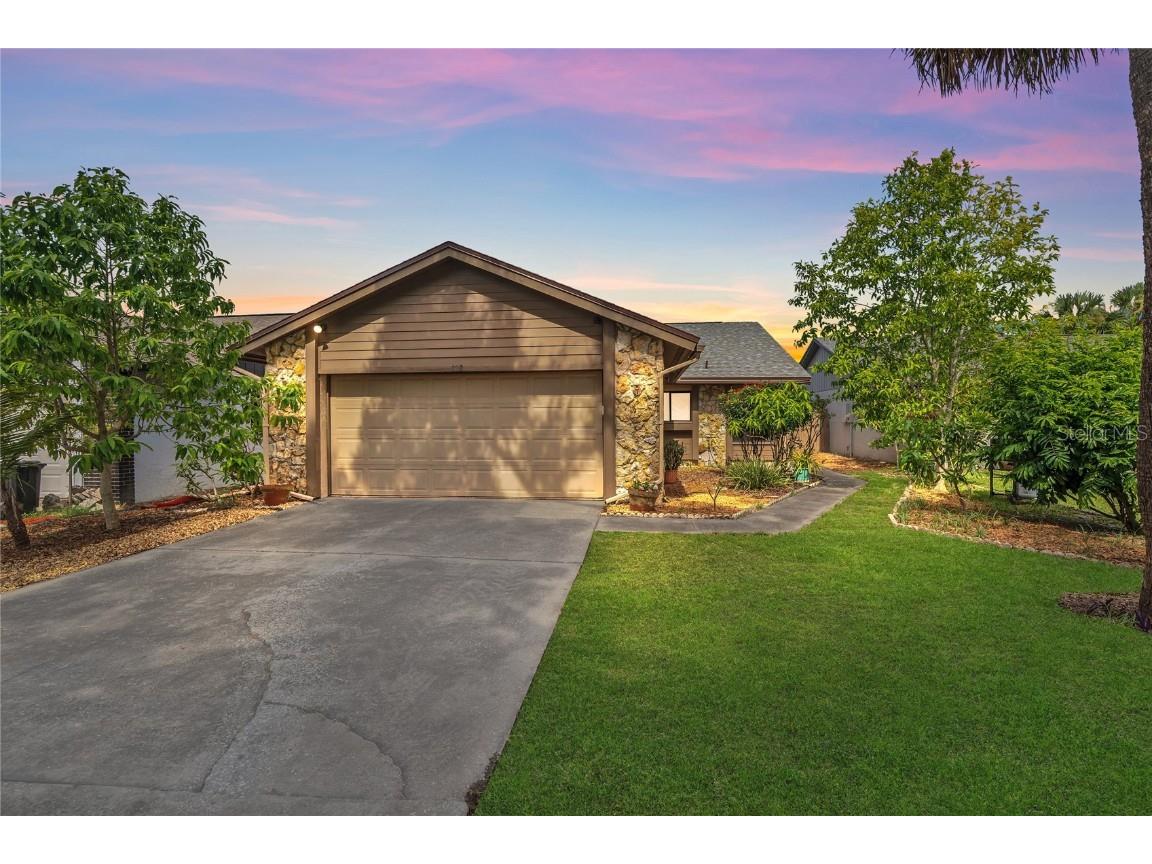 110 Todd Drive Casselberry FL 32707 - LAKE HOWELL O6319970 image1